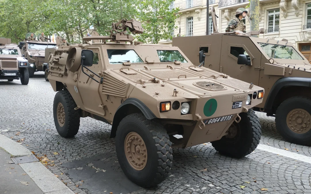 Remise du chèque au profit de l&rsquo;entraide de l&rsquo;Armée de terre